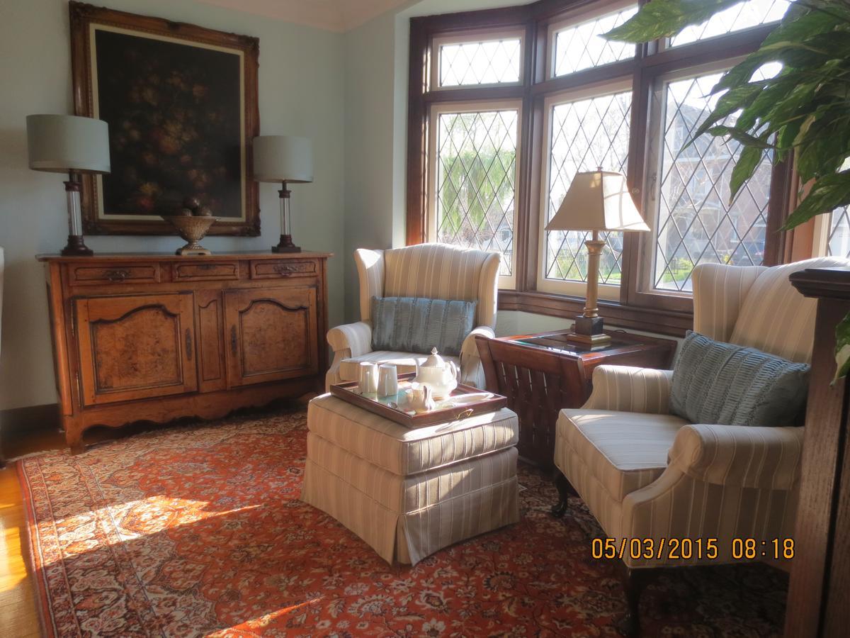 Robinsong Bed and Breakfast Thorold Buitenkant foto