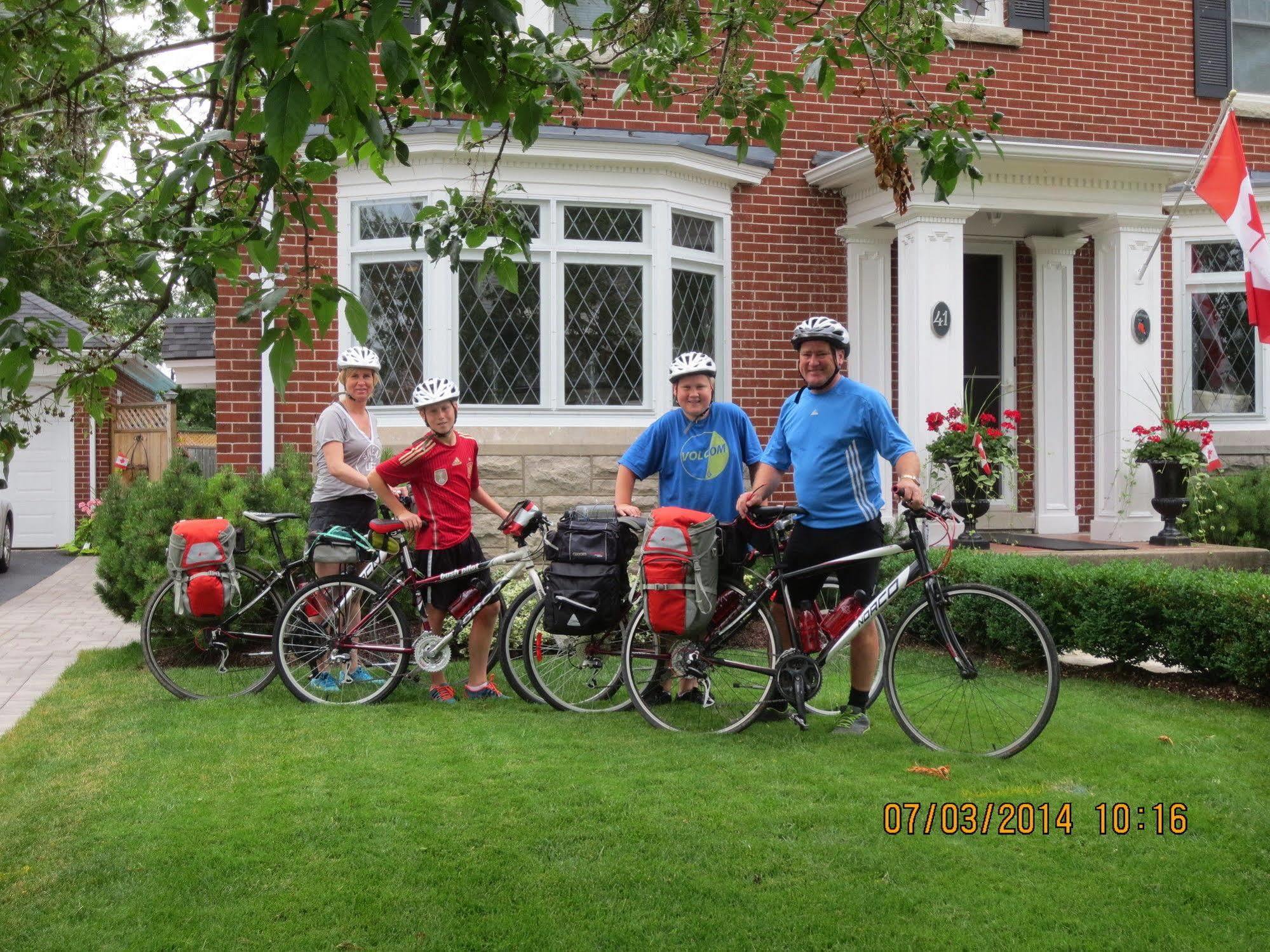 Robinsong Bed and Breakfast Thorold Buitenkant foto