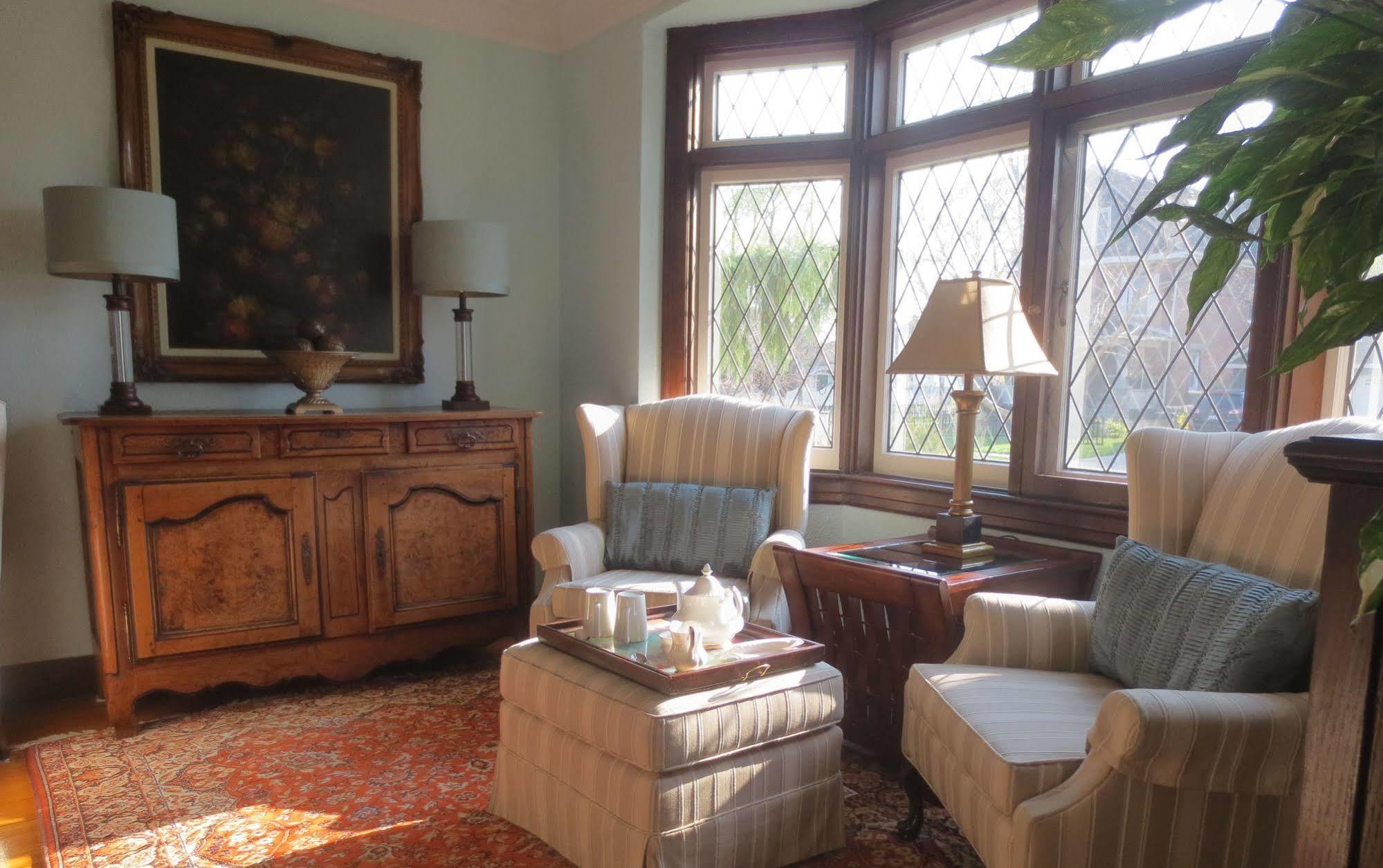Robinsong Bed and Breakfast Thorold Buitenkant foto
